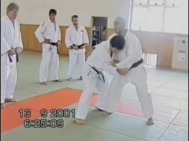7 Kuzushi, выведение из равновесия, Дзюдо в Японии Коджи Комата,