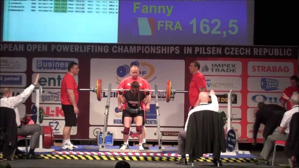 Fanny Brimboeuf собрала сумму 425 кг (162, 5; 95; 167, 5) в в. к. 57 кг на