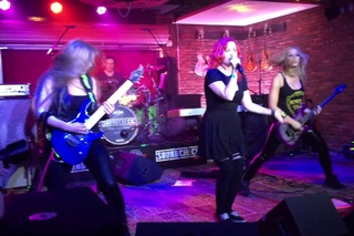 Nita Strauss and Courtney Cox at Lucky Strike