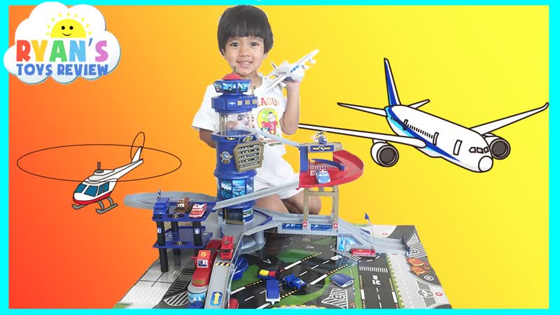 Fast Lane Multi Level Airport Playset with Disney Cars