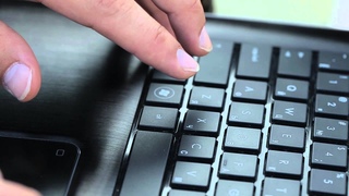 The Real Evidence: Laptop (Вещественные доказательства: Компьютер)