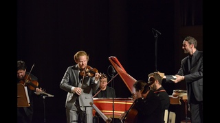 Daniel Hope & his band.  – Concerto for 2 Violins, A minor op. 3/8 RV 522 – III. Allegro