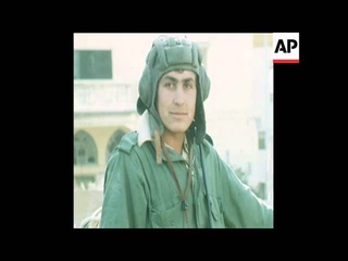 SYND 12 11 76 SYRIAN TROOPS NEAR BEIRUT
