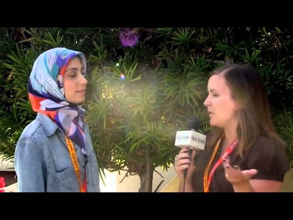 Tahereh Mafi at San Diego Comic