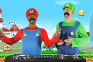 Reloop presents: SUPER SCRATCH WORLD!