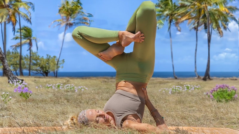 30 Min Yoga Flow, Total Body Intermediate Yoga To Improve Strength, Flexibility