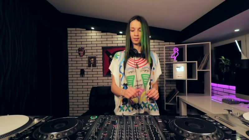 Miss Monique Special Bday Podcast 2020 Progressive House Melodic Techno