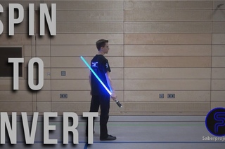 Spin zum Invert-Griff - Spin to invert - Single Lightsaber Trick