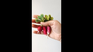 Felted radish/Валяная редиска