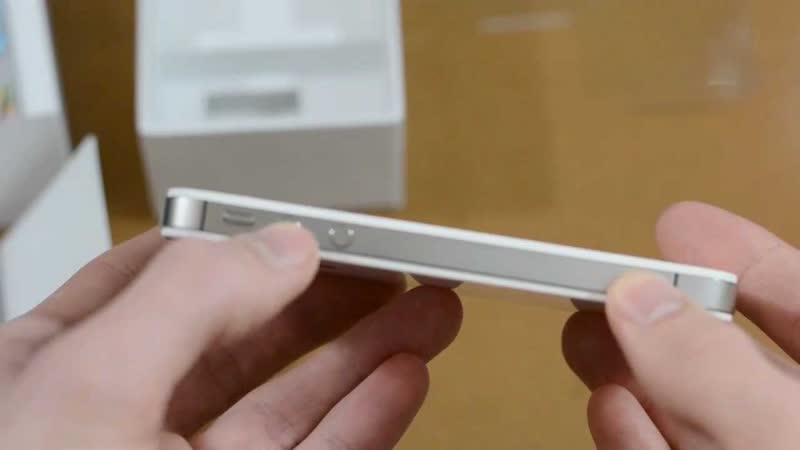 White i Phone 4 S Unboxing (