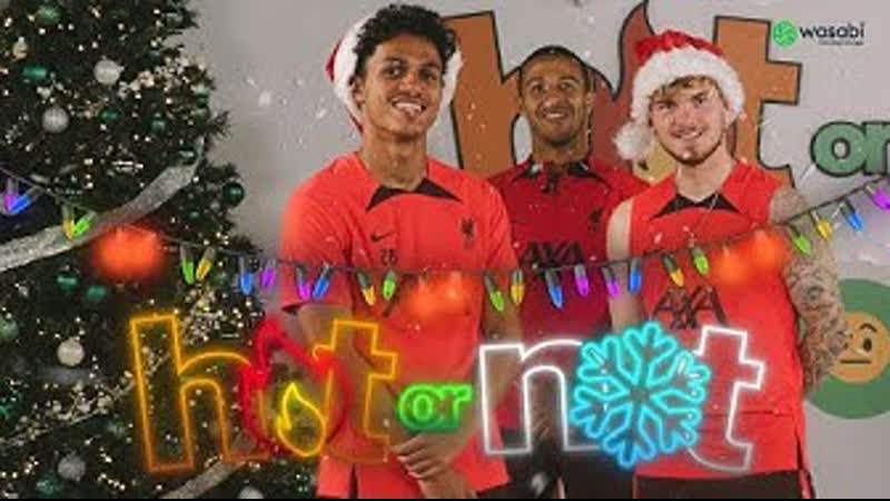 HOT OR NOT THIAGO, ELLIOTT CARVALHO rate Christmas, Home Alone, carol singers