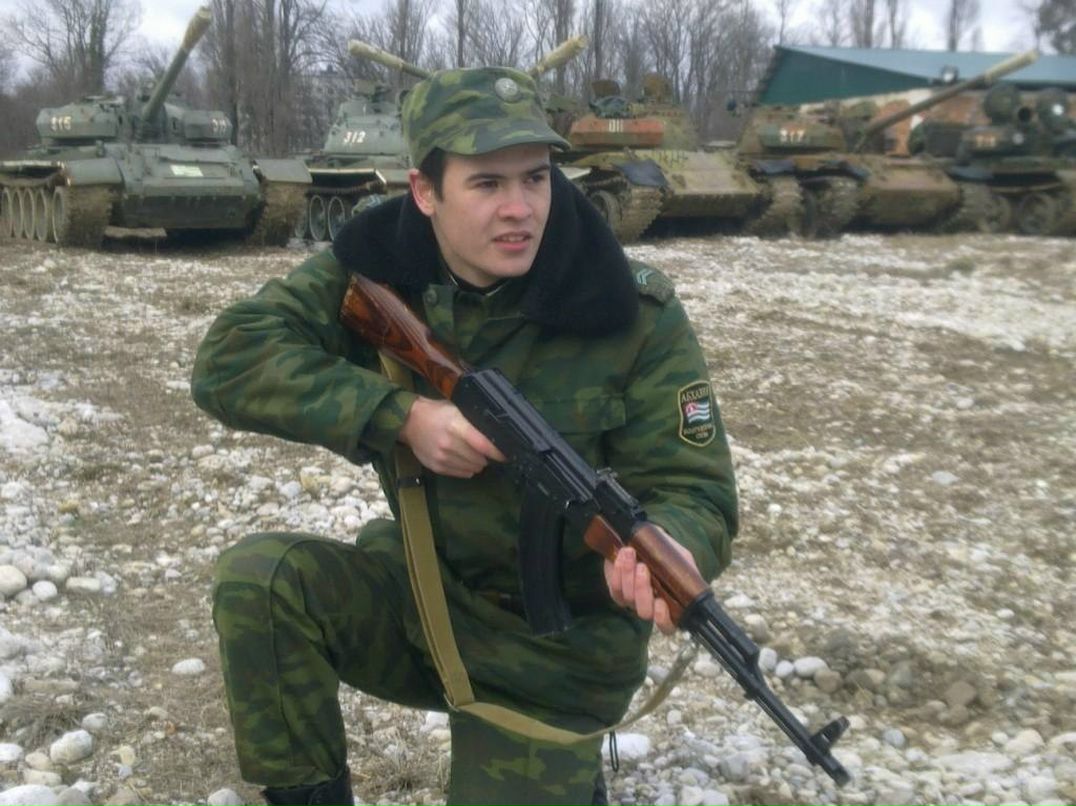 Ростислав Гунба | 