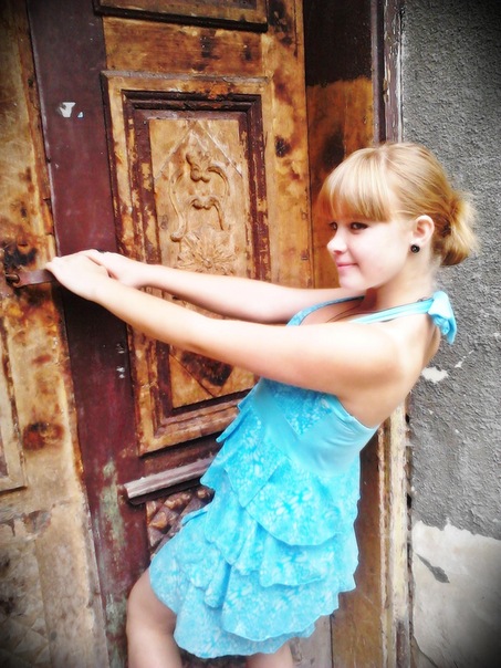 №102, Олена Роїк №102, Олена Роїк