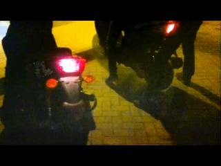 Дима и Эрик жгут резину