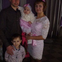 Ксения Тенетник