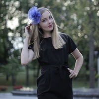 Оксана Комаровская