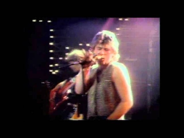 Honeymoon Suite New Girl