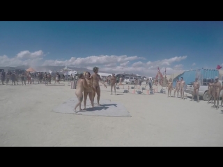 مصارعة Lube العارية في Searing Guy 2015 على Vimeo