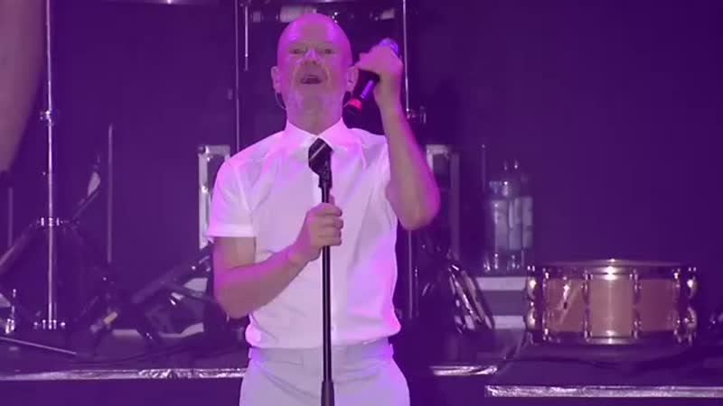 Jimmy Somerville. Smalltown Boy.