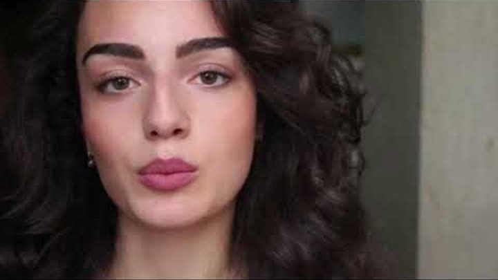 Anna Egoyan 28