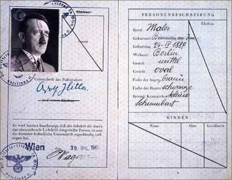 ЕВРЕЙСКИЙ ПАСПОРТ АДОЛЬФА ГИТЛЕРА. ВЕЛИКОБРИТАНИЯ 1940-е ГОДАВ 2002 году публике впервые был показан фальшивый паспорт, изготовленный сотрудниками британской разведки для Адольфа Гитлера.На
