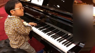 Chopin’s Etude in E Major  No.3, by Jonah Ho (age 5)