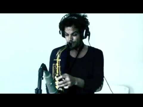 Sax House Resist Feat. Florencio Cruz Live