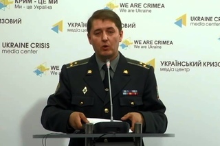 Speaker’s briefing admynystratsyy President of Ukraine on the question ATO Alexander Motuzyanyka.