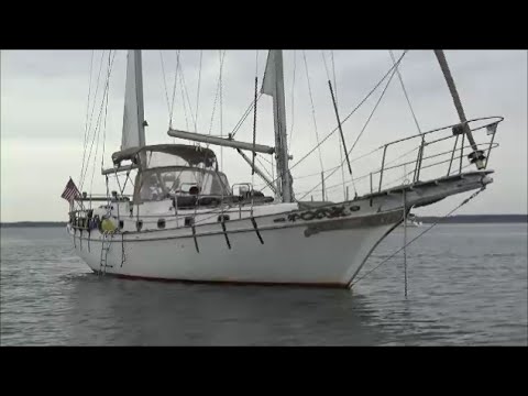 Liveaboard TRANSWORLD 41 KETCH Adventure Boat Tour with Rick