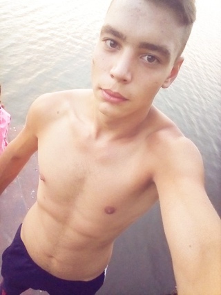 Максим 18 лет фото Максим 18 лет фото