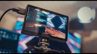 Feelworld F5 Pro V4 | Budget On-Camera Monitor with a TWIST!