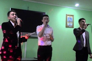 Гурт “Credo“  - “Let my people go“, “Два кольори“