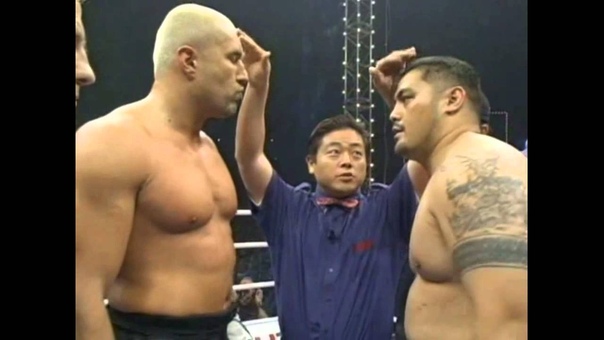 Mark Hunt vs. Jerome Le Banner ( K 1 WGP 2002 Semi