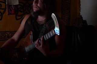 Can't stop playing it by Jan Laurenz on Tim Donahue harp guitar