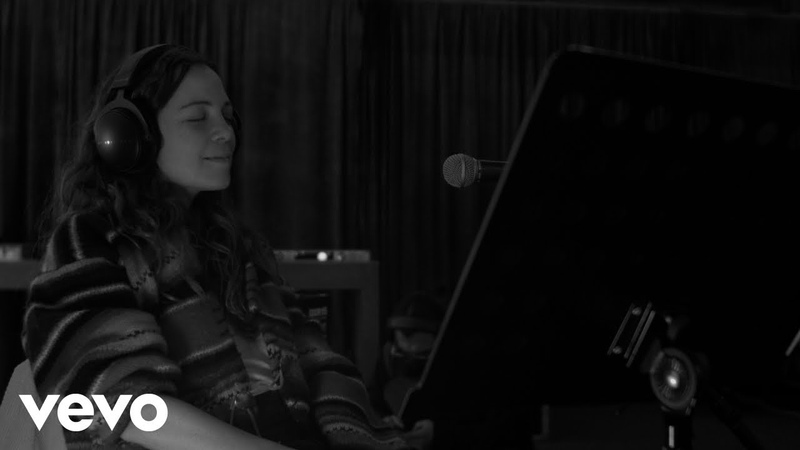 Natalia Lafourcade María la Curandera ( Video