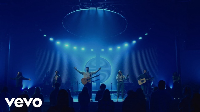 Passion Let The Light In (feat. Kari Jobe Cody Carnes) (