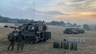 Israeli soldiers deploy on border with Lebanon | AFP